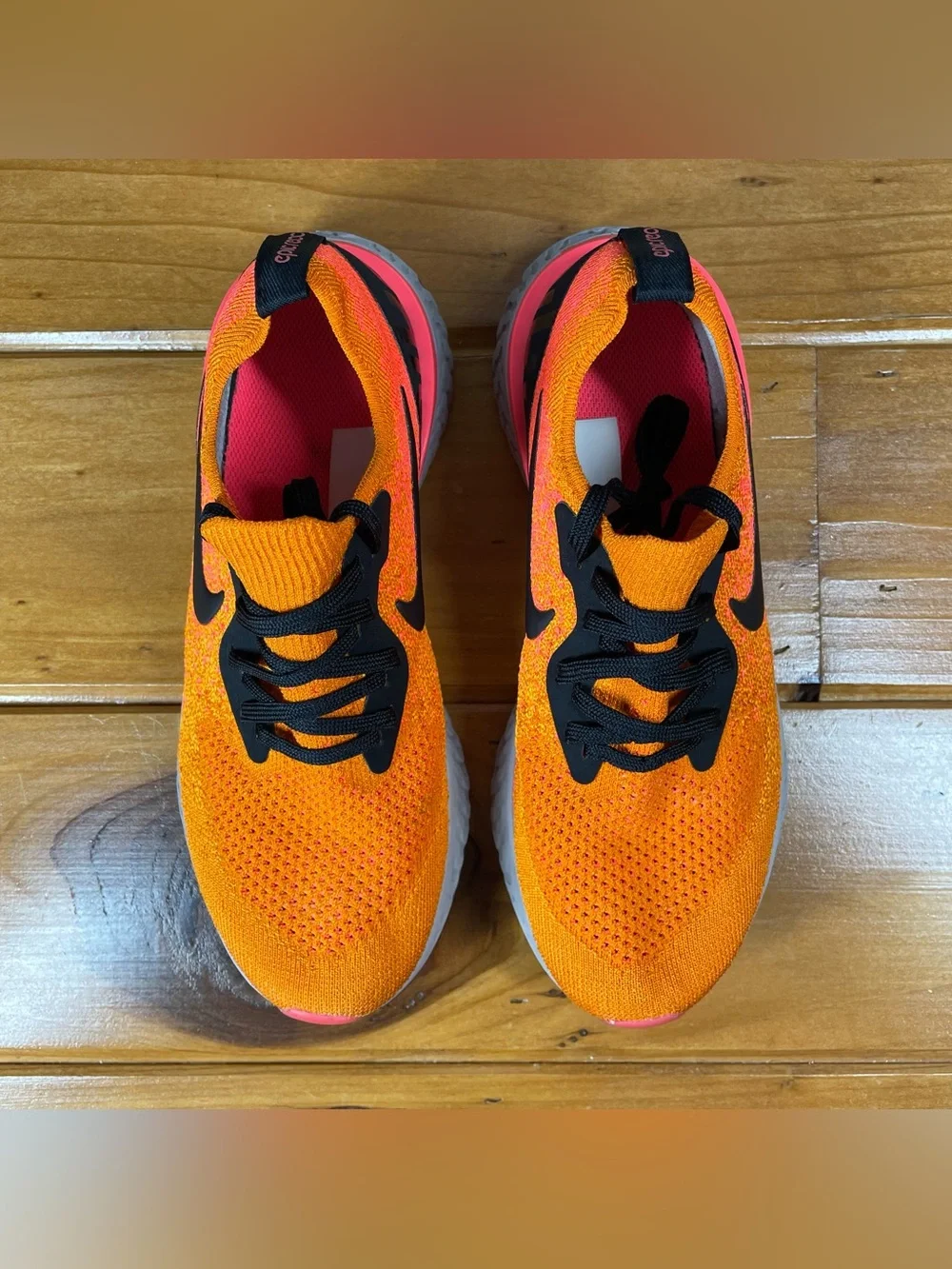 Nike Epic React Flyknit Youth Size 5.5Y Womens 7 Orange Black Running 943311-800